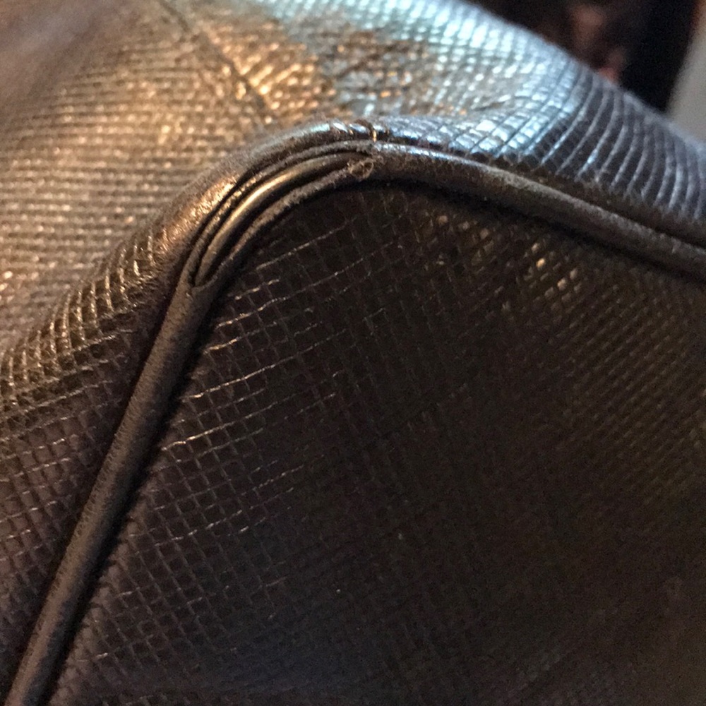 Vintage Bottega Veneta Black Bucket Shoulder Bag - Picture 7 of 9